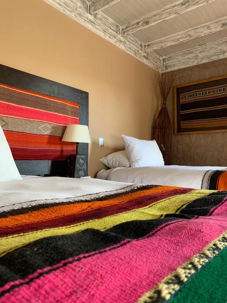 Noi Bordeloa Hotel Calama Exterior photo